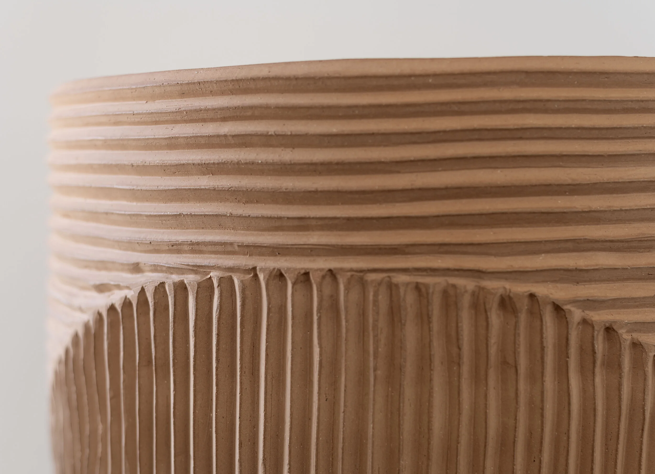 Horizon Planter, Straw — Radnor